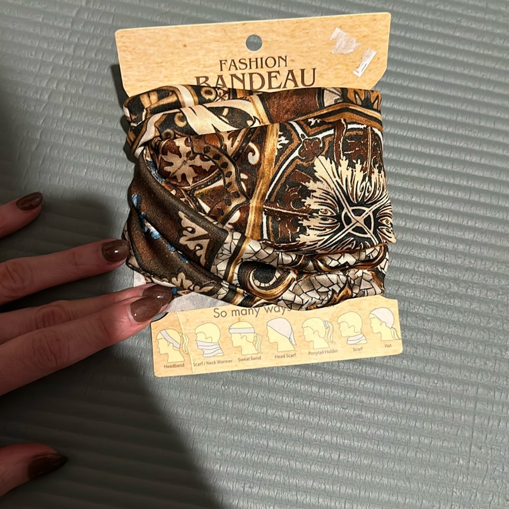 NWOT fashion headband